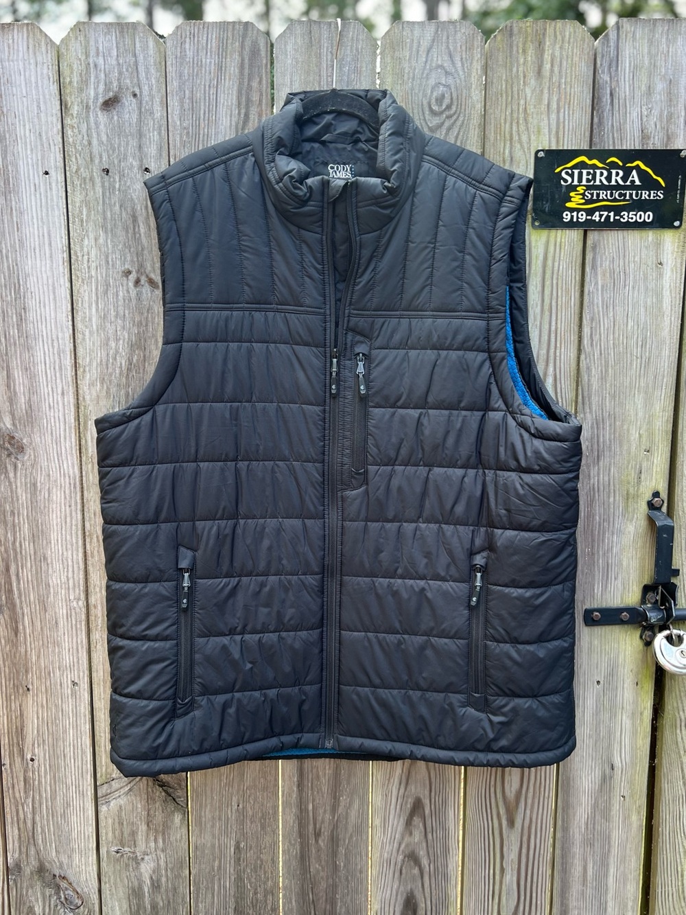 Cozy Cabin Men's Quilted Puffer Vest - Black